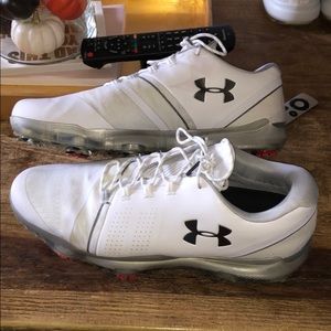 Spieth 3 golf shoes!